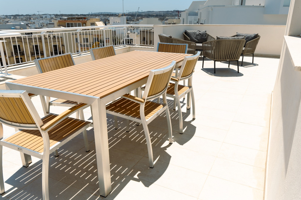 Mosta, Furnished Penthouse's Image 8