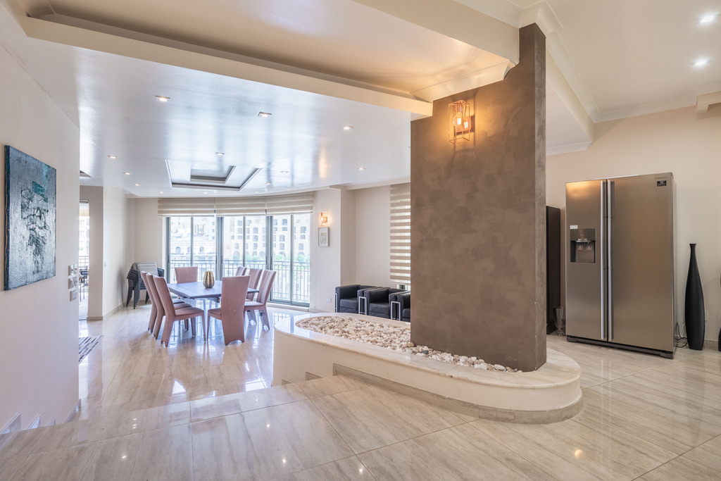 Portomaso, Furnished Apartment's Image 9