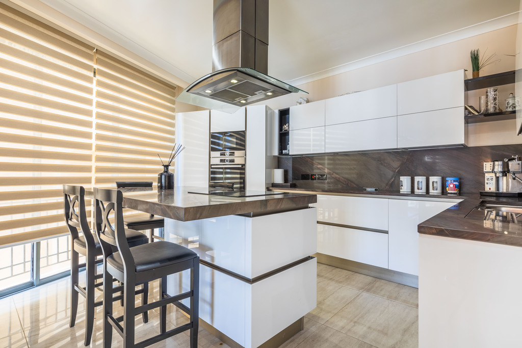 Portomaso, Furnished Apartment's Image 4