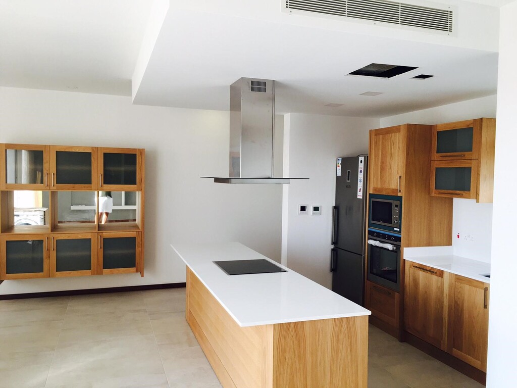 P_004570_St.Julians_Apartment_to