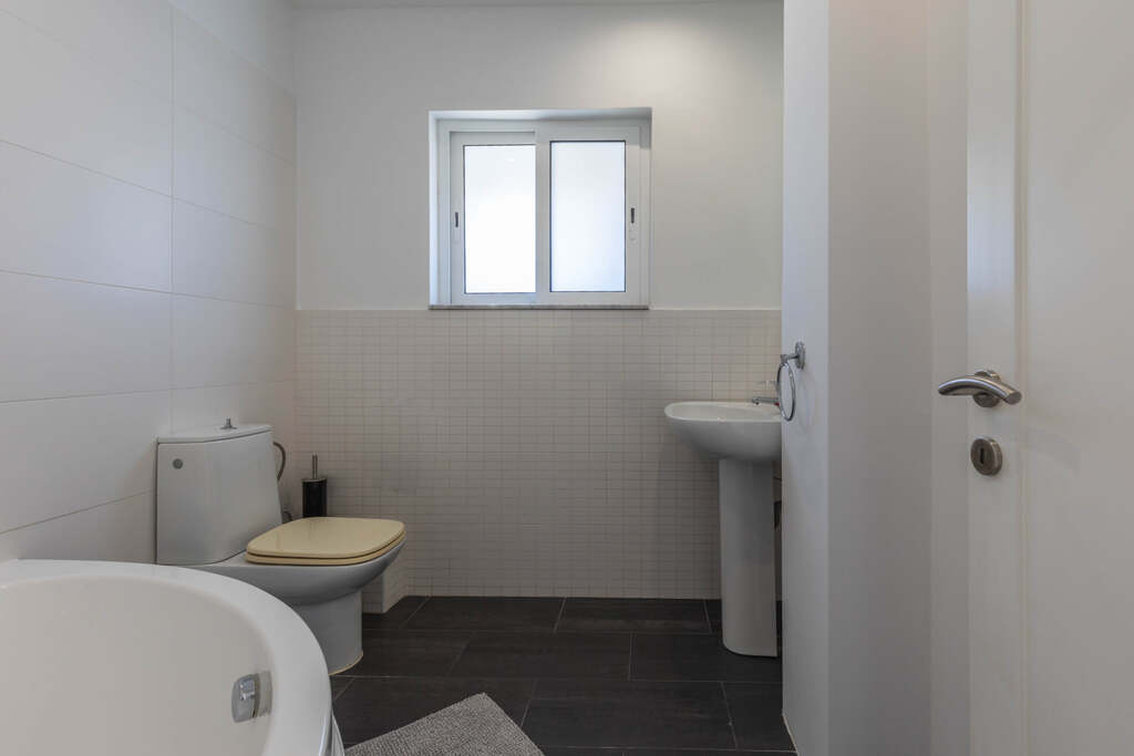St Julians, Furnished Apartment's Image 12