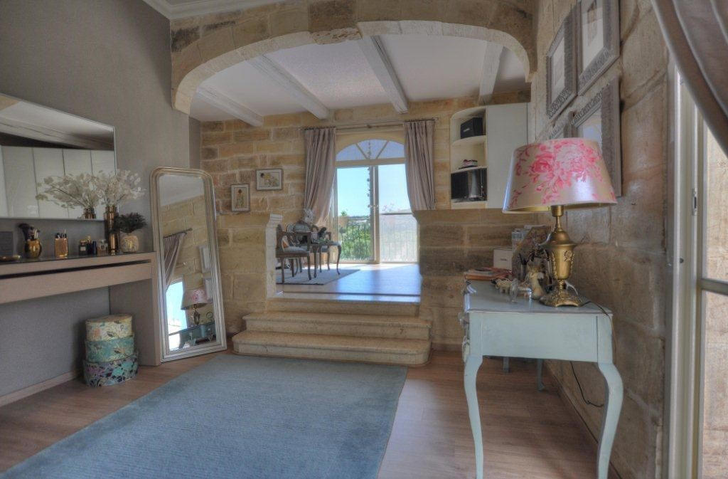 Mgarr, Furnished House of Character's Image 3