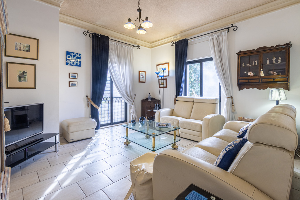Ibragg Furnished Detached Villa's Image 4