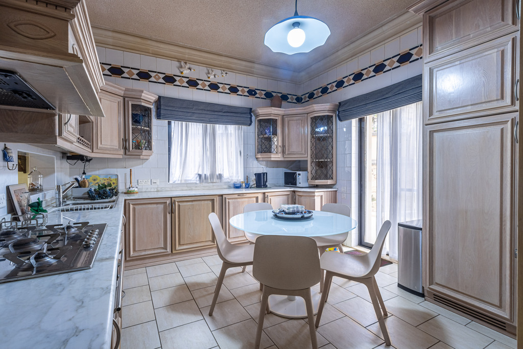 Ibragg Furnished Detached Villa's Image 9