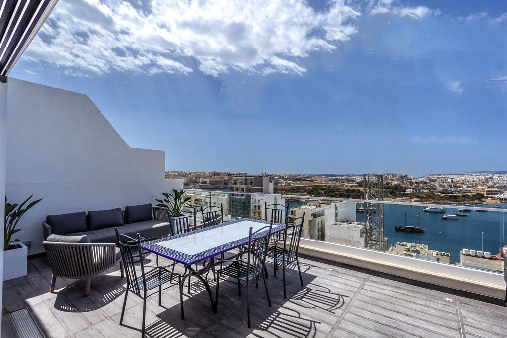 P_004799_Sliema-penthouse-to-let