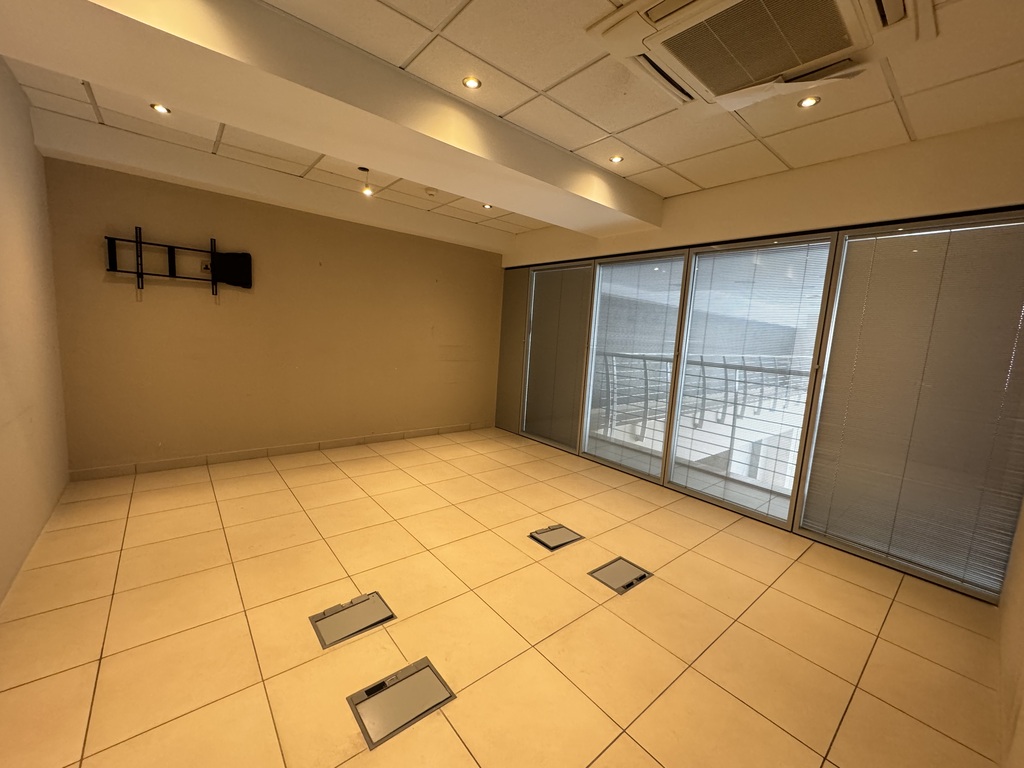 St Julians, Finished Office's Image 3