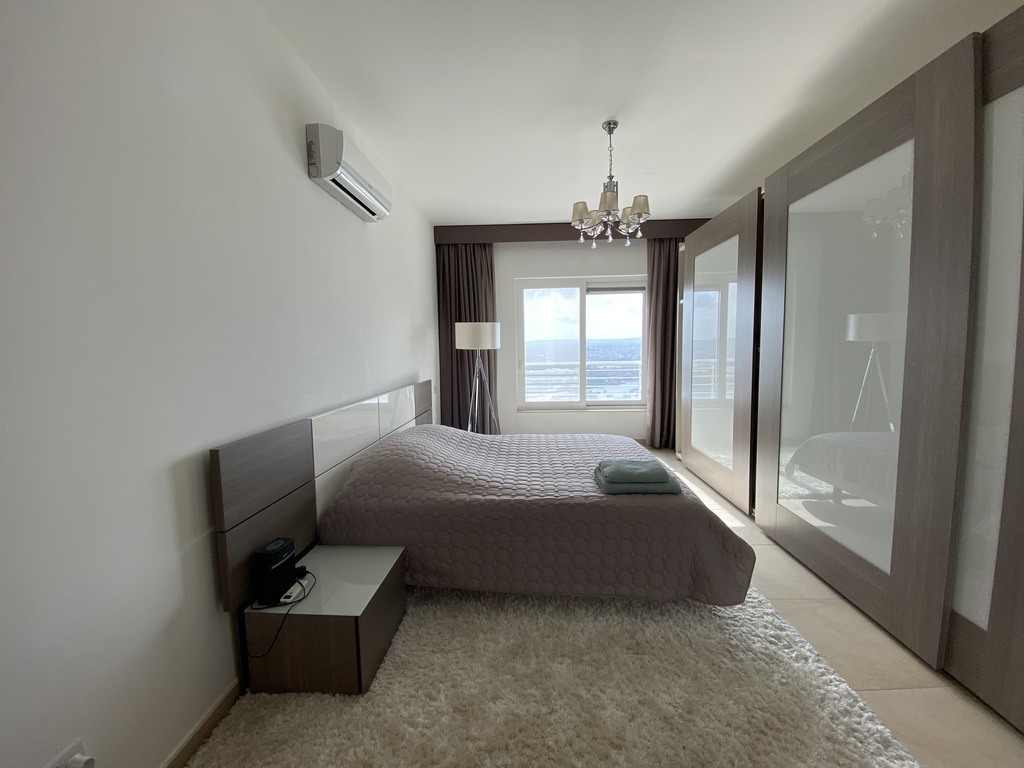 Fort Cambridge, Furnished Apartment's Image 3