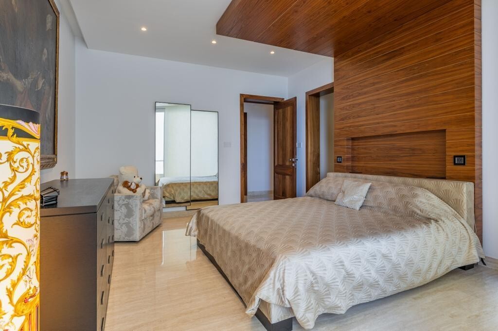 Sliema Furnished Apartment's Image 14