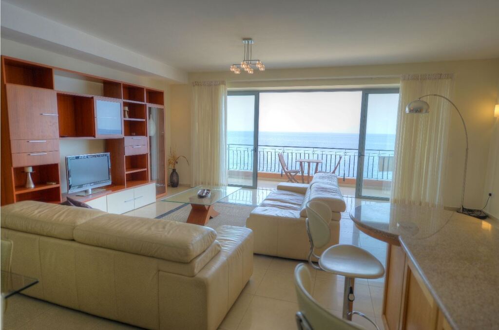P_004860_Sliema_Apartment_to_let