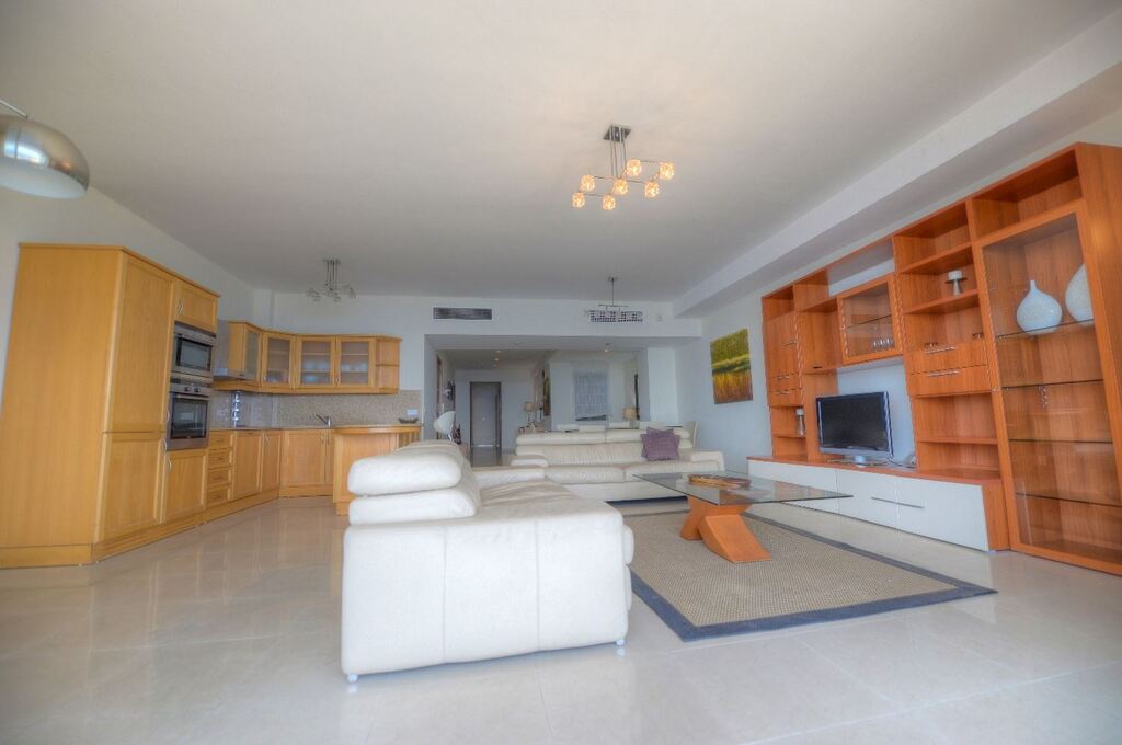 P_004860_Sliema_Apartment_to_let