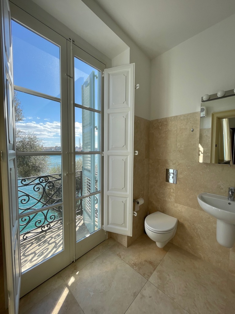 Valletta, Furnished Duplex Maisonette's Image 16