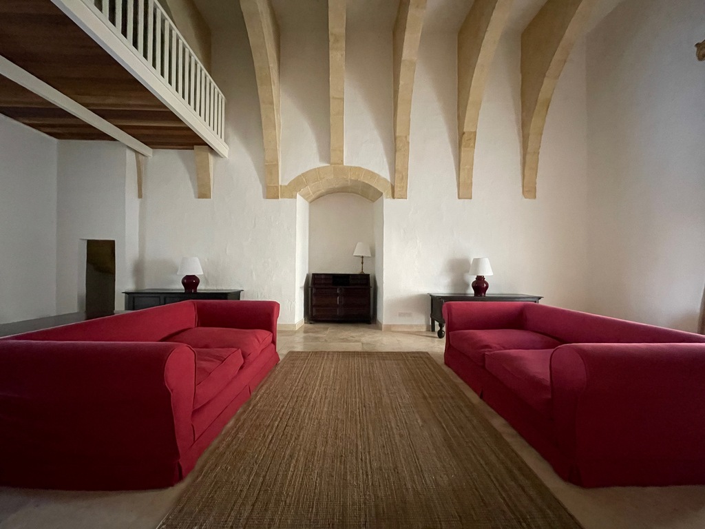 Valletta, Furnished Duplex Maisonette's Image 4