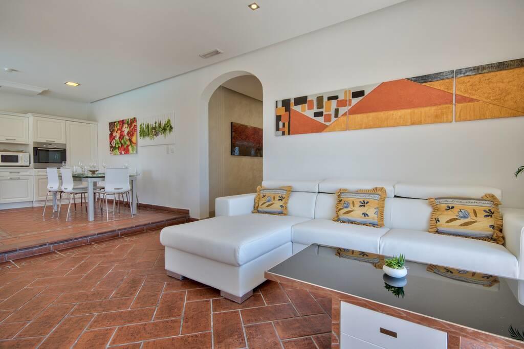 Ibragg, Furnished Villa's Image 6
