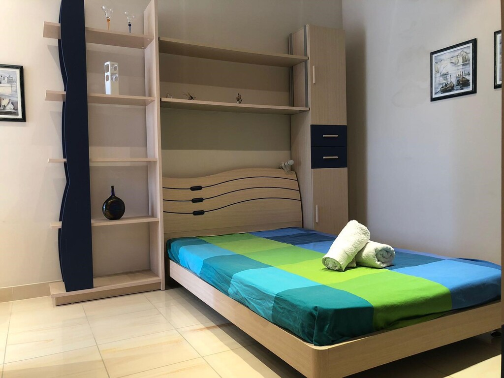 Sliema, Furnished Apartment's Image 6