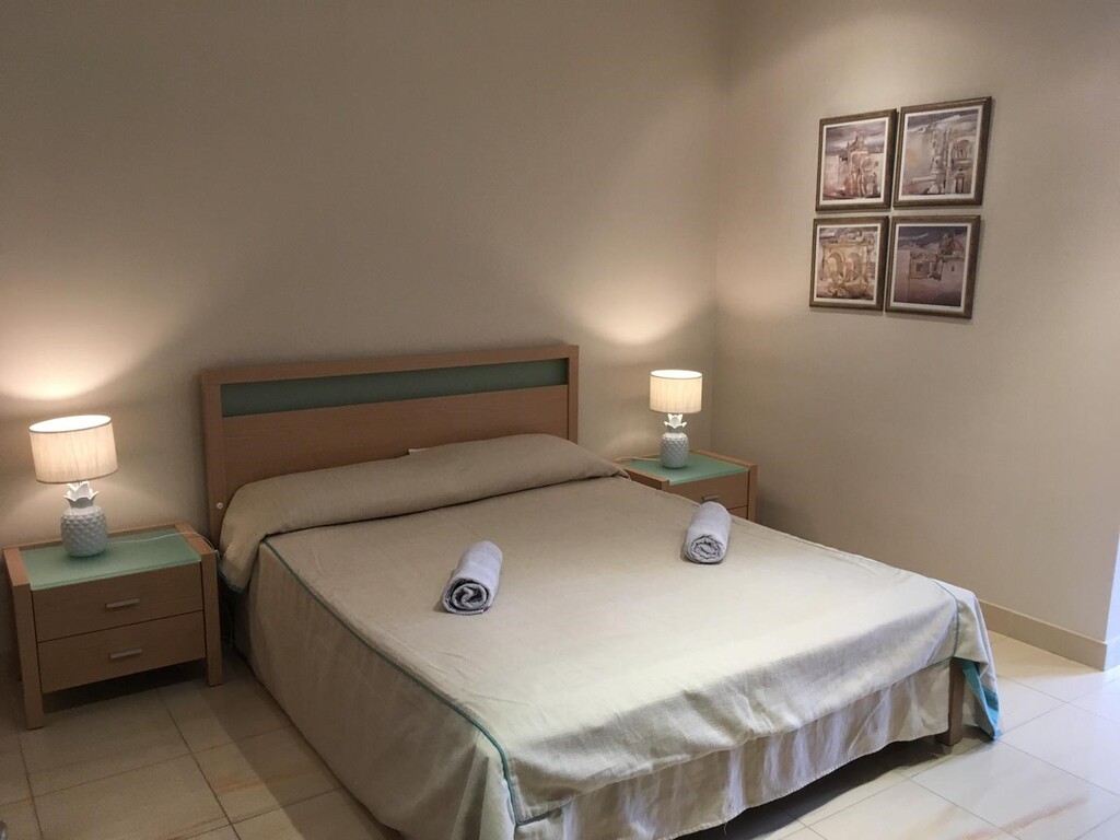 Sliema, Furnished Apartment's Image 4