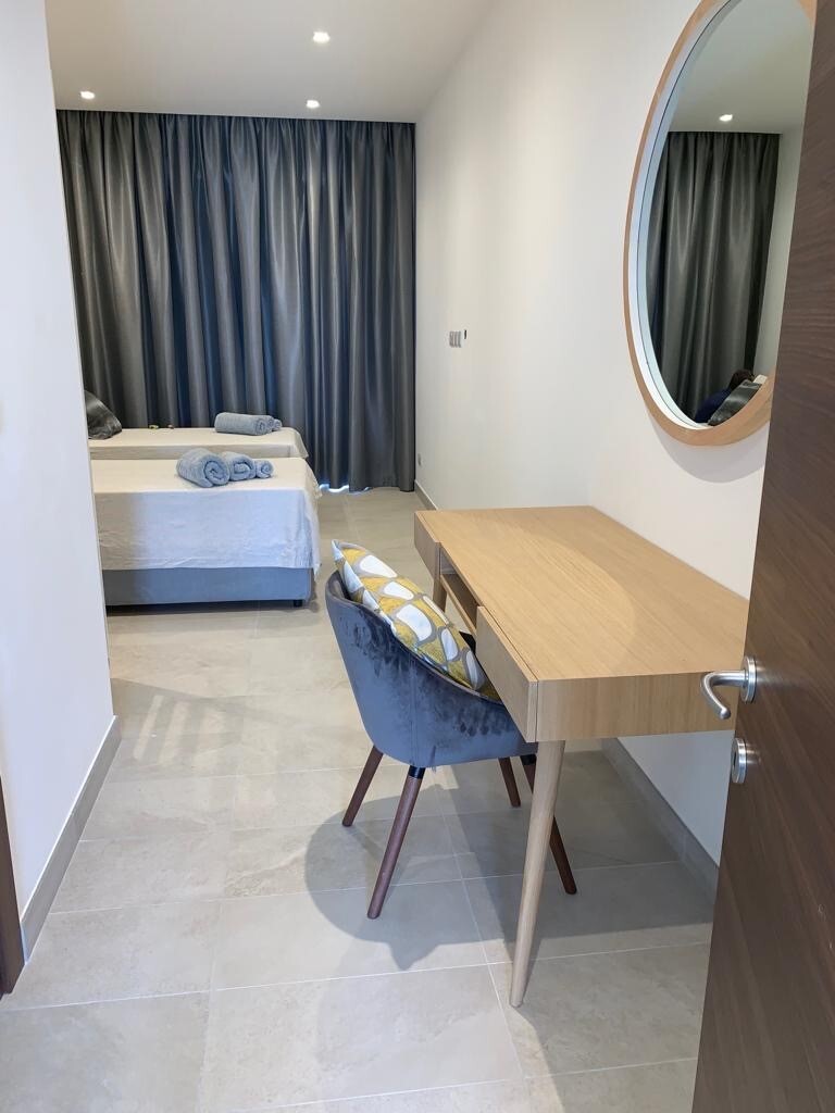 St Julians, Furnished Penthouse's Image 3