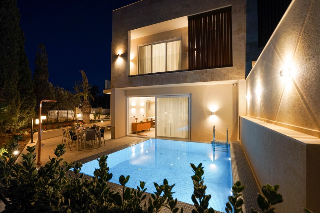 Ibragg, Furnished Semi-detached Villa's Image 12