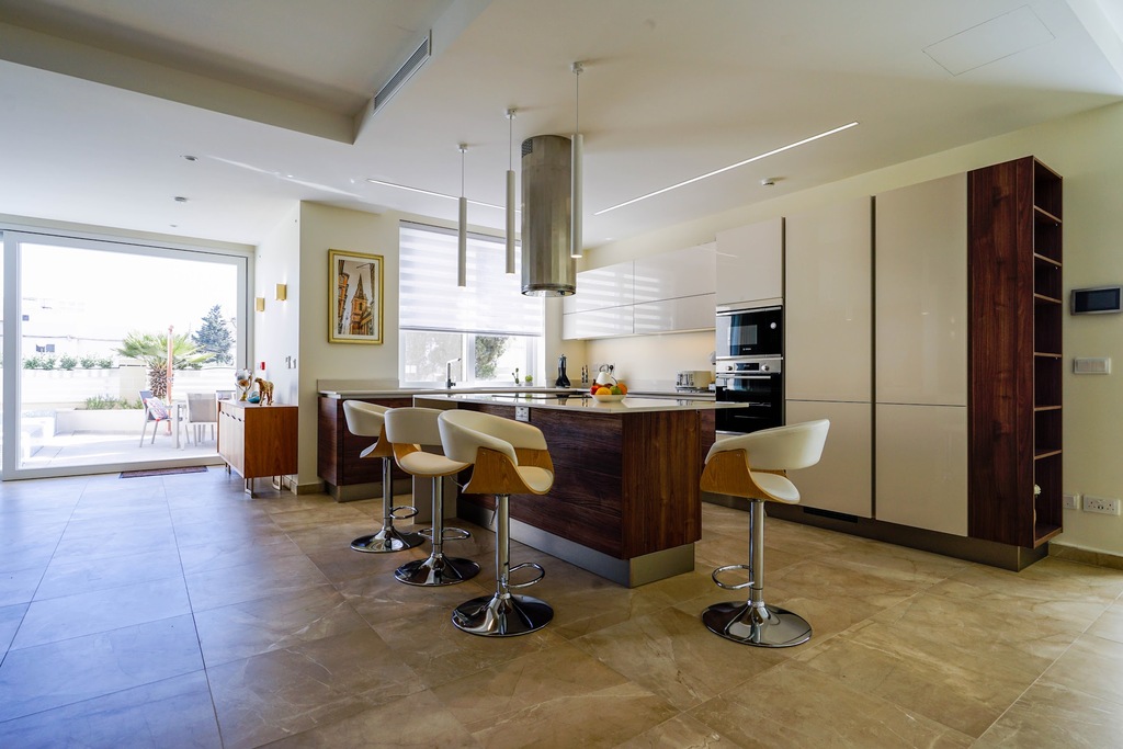 Ibragg, Furnished Semi-detached Villa's Image 5