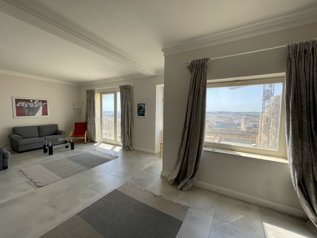 P_005122_Valletta-apartment-to-l