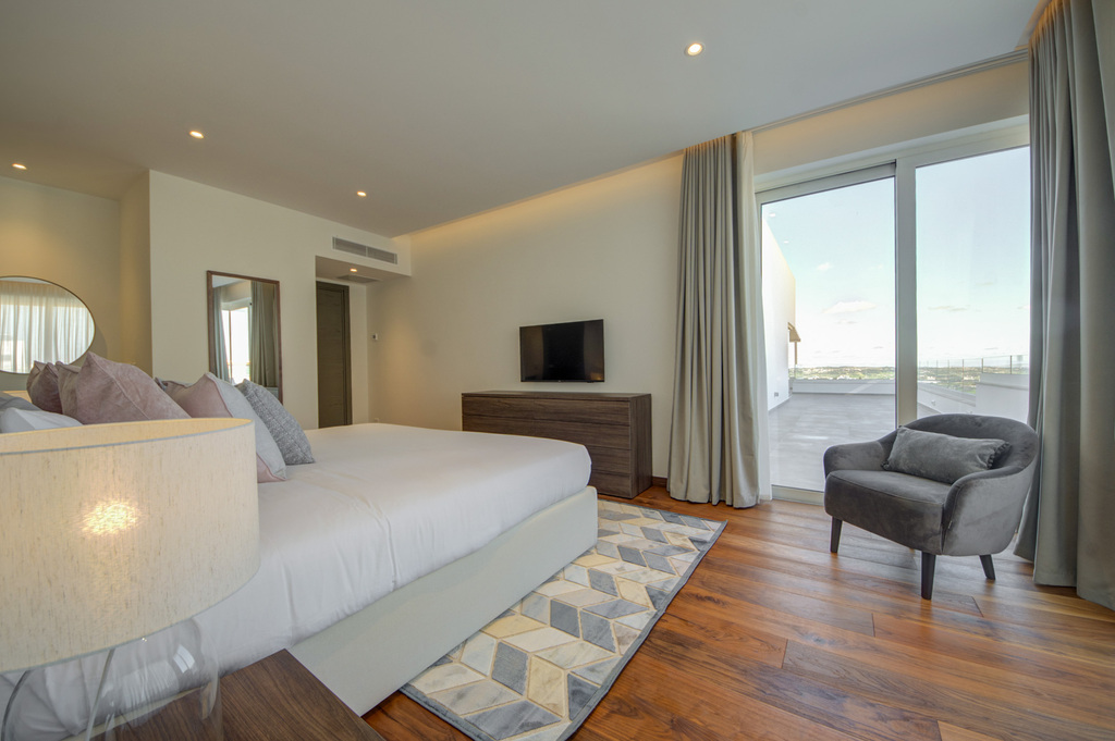 Gharghur, Luxury Furnished Penthouse's Image 7