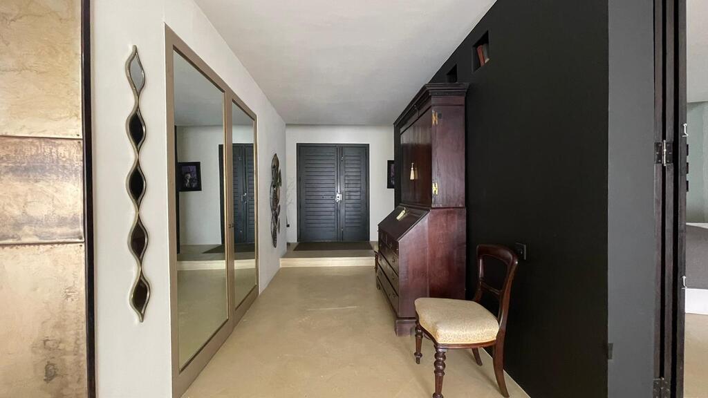 Portomaso Fully Furnished and Highly Finished Apartment's Image 3