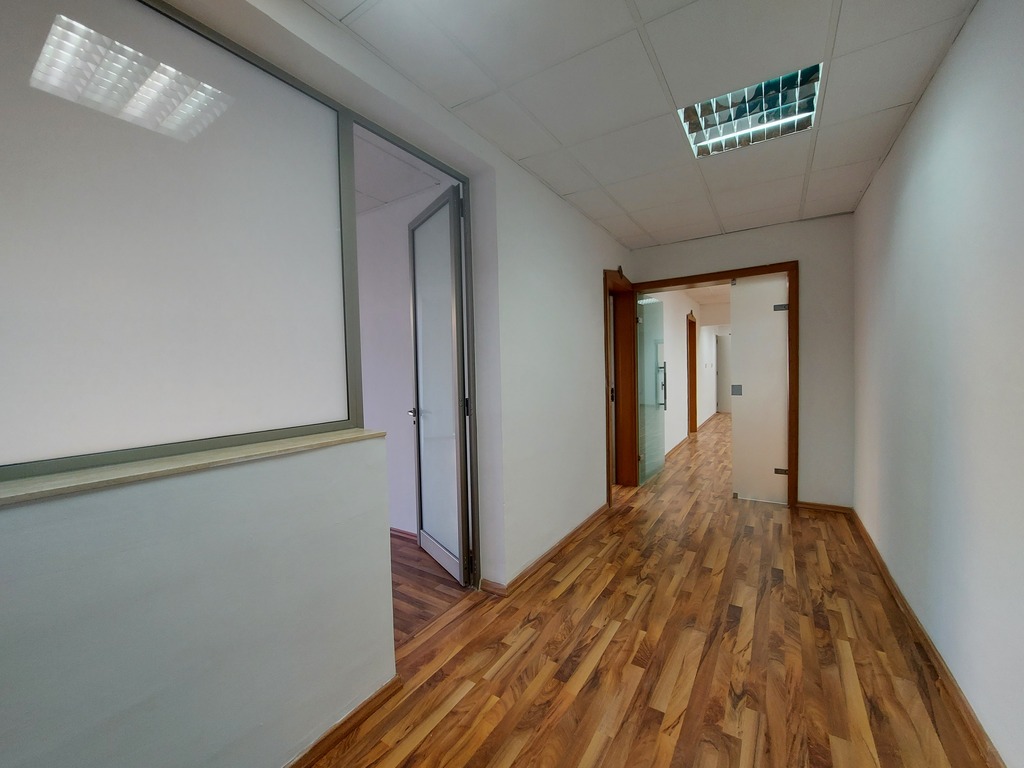 P_005165_Sliema-office-to-let-10