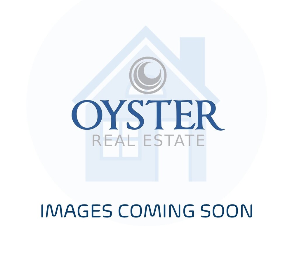 P_005212_House_with_logo.jpg