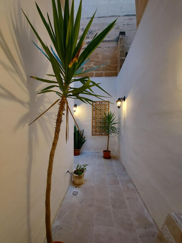 P_005267_Valletta-apartment-to-l