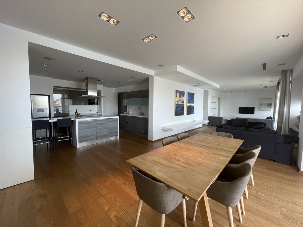 Tigne Point, Furnished Apartment's Image 4