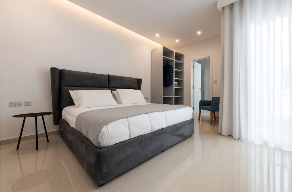 P_005293_Sliema-apartment-to-let
