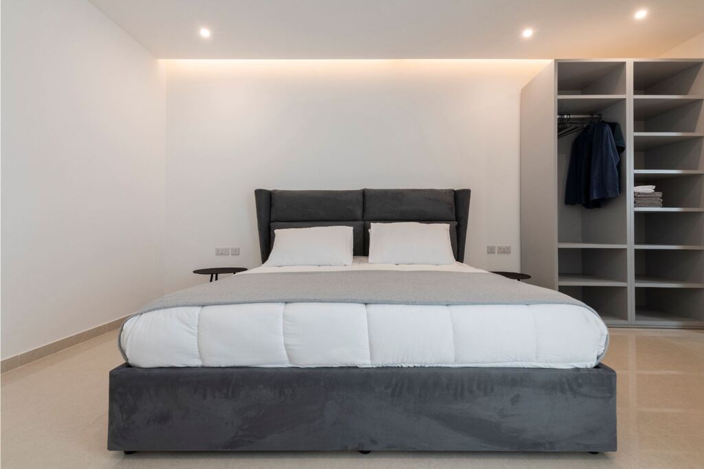 P_005293_Sliema-apartment-to-let