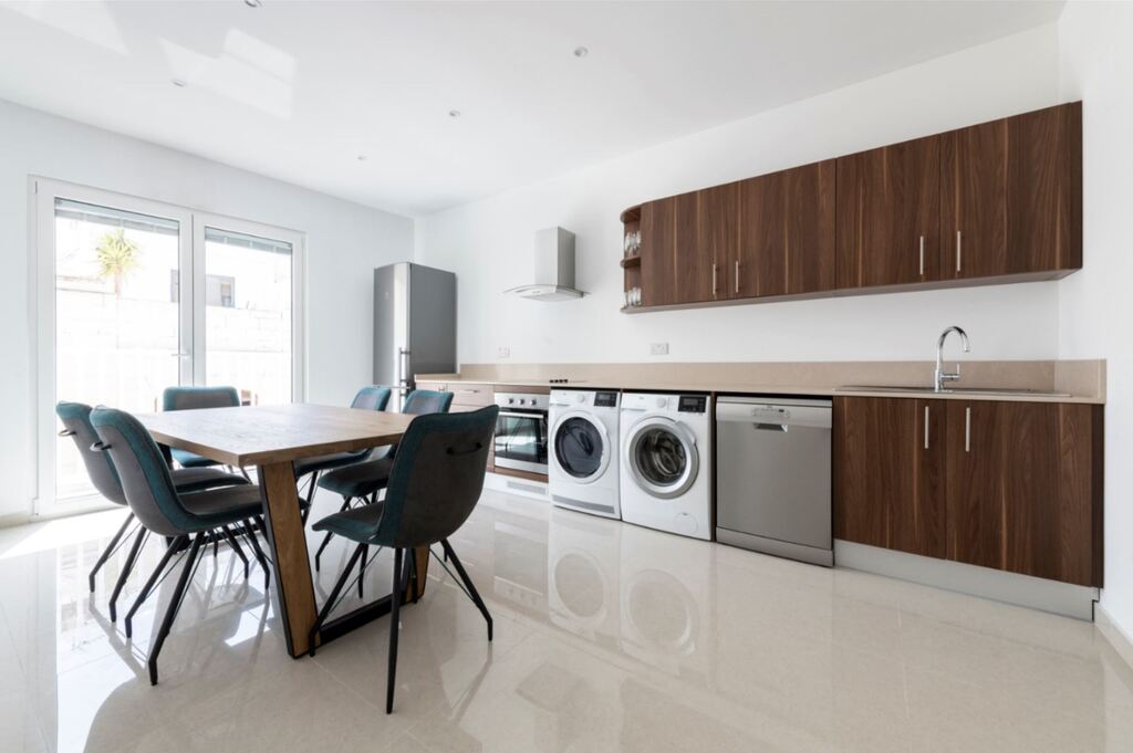 P_005293_Sliema-apartment-to-let