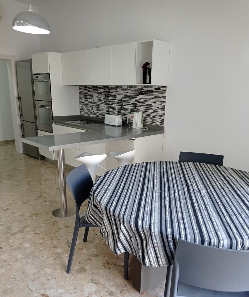 P_005318_Sliema-apartment-to-let