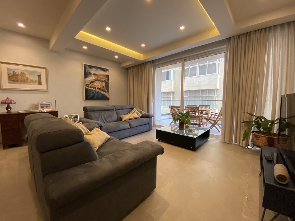 P_005321_Sliema-apartment-to-let