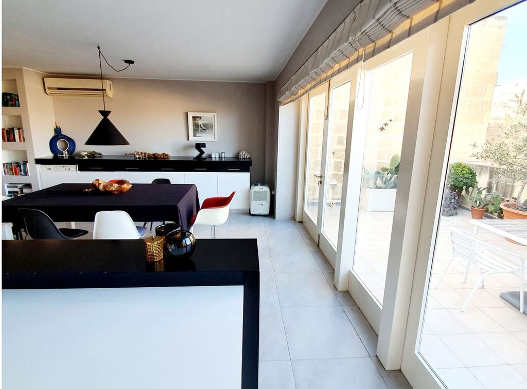 P_005350_Valletta-penthouse-to-l