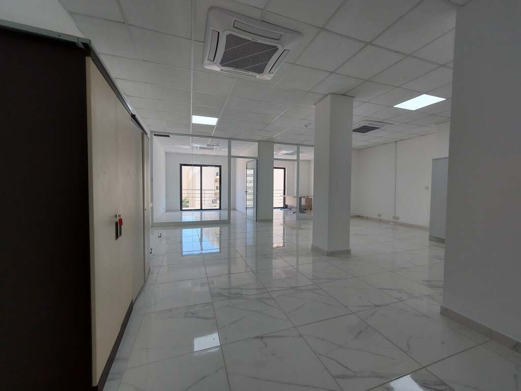 Sliema, Finished Office's Image 3
