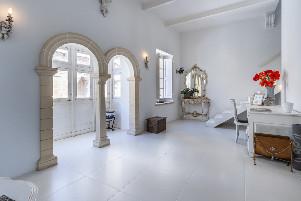Sliema_maisonette_for_sale-property_investment-oyster_christie's