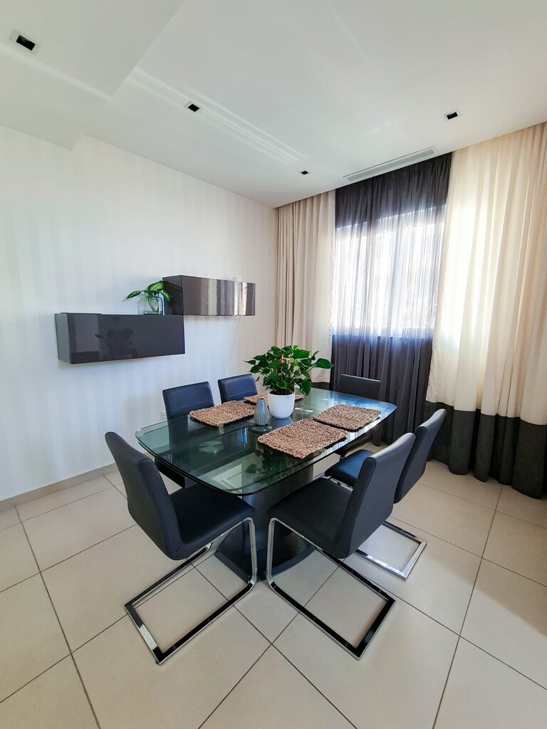 Ibragg, Furnished Villa's Image 5