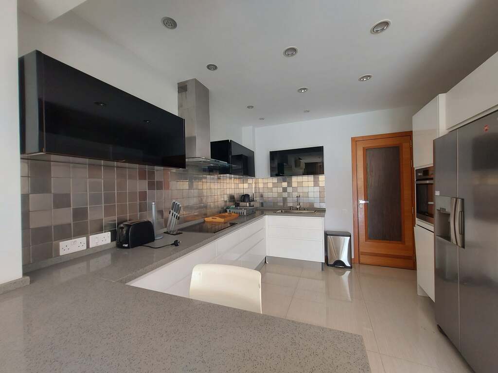 P_005509_Sliema-apartment-to-let
