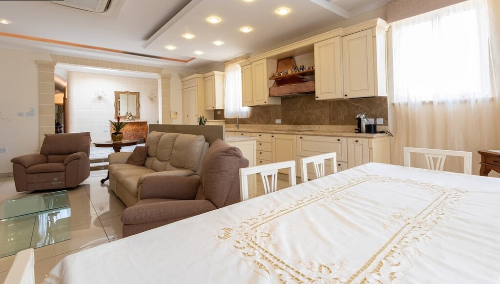 Ibragg, Furnished Bungalow's Image 8