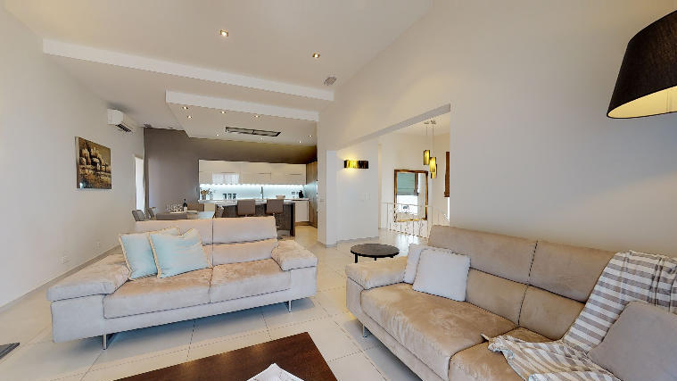 P_005544_St.Julians-maisonette-t