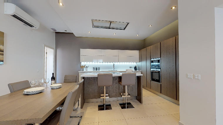 St Julians, Furnished Maisonette's Image 3