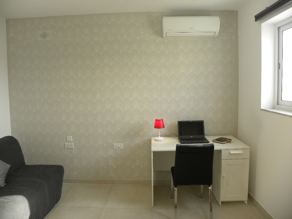 St Julians, Furnished Penthouse's Image 10