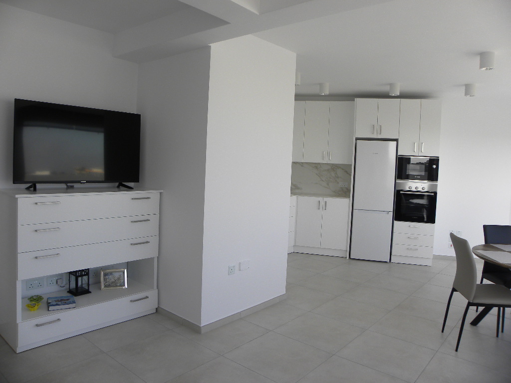 St Julians, Furnished Penthouse's Image 3