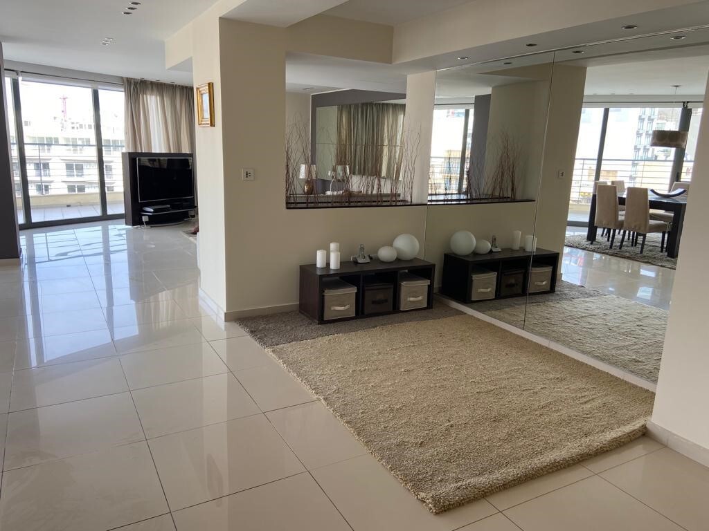 Portomaso, Furnished Duplex Penthouse's Image 4