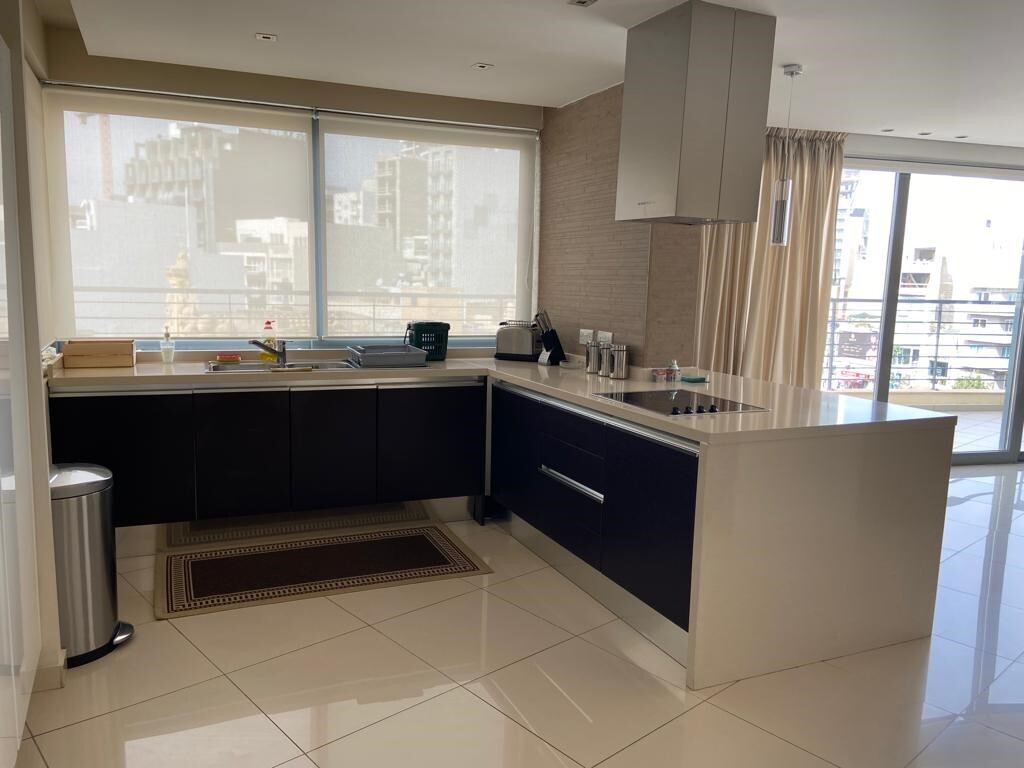 Portomaso, Furnished Duplex Penthouse's Image 6