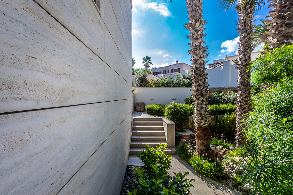 Santa Maria Estate Furnished Detached Villa's Image 12