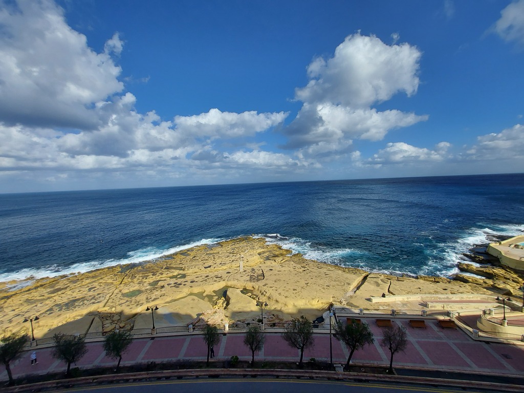 P_005625_Sliema-apartment-to-let