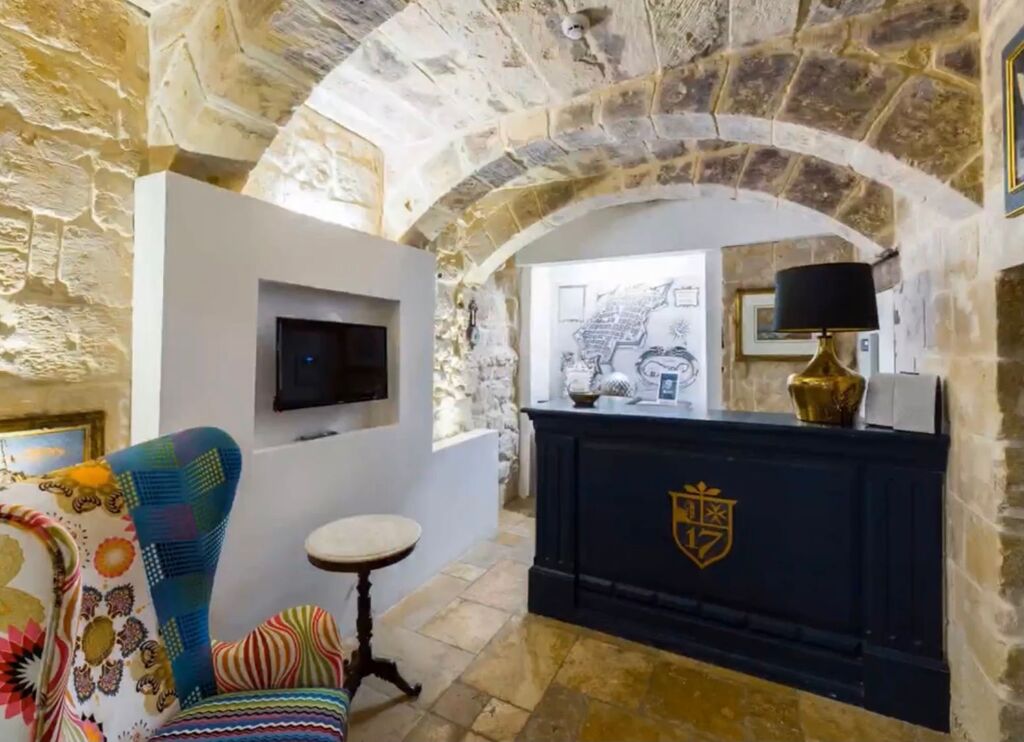 Valletta, Fully Equipped Office Block's Image 3