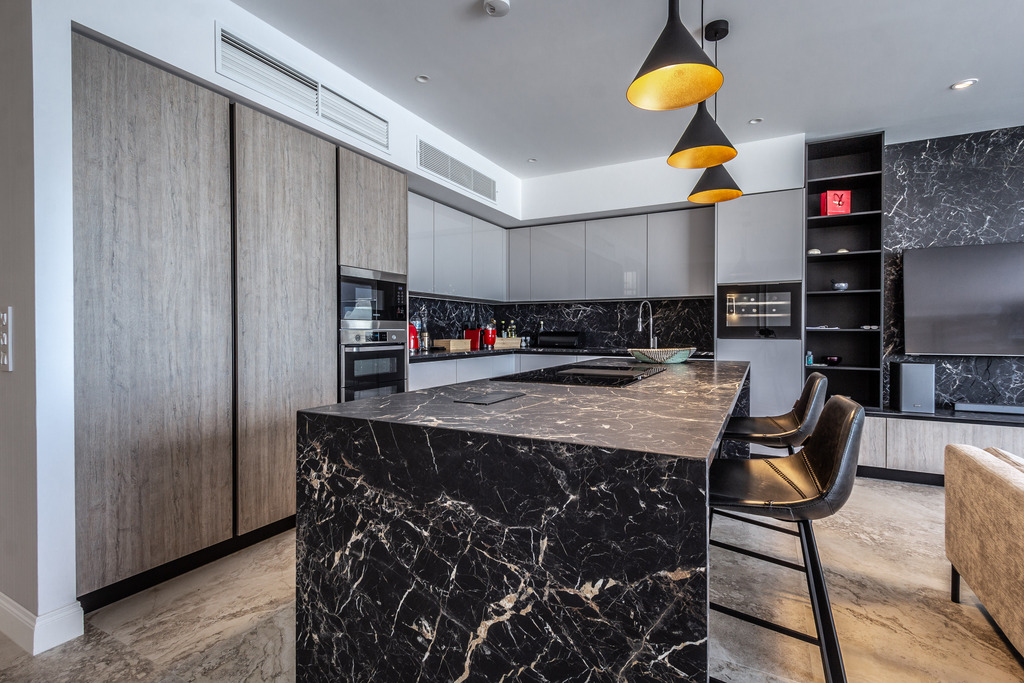 Sliema, Furnished Penthouse's Image 11